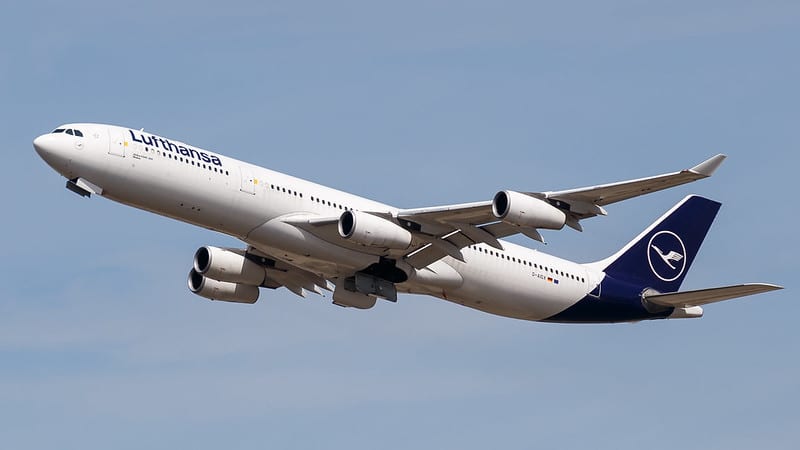 1688486900 Aviation commerciale Operations Airbus A340 de Lufthansa Ou ils