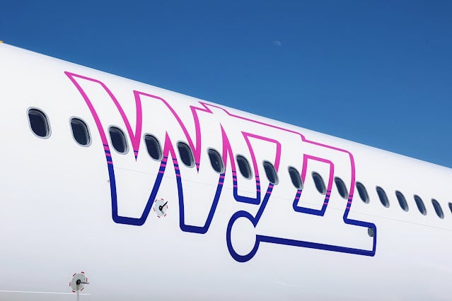 Aeronautique commerciale Wizz Air suspend cinq liaisons EX YU