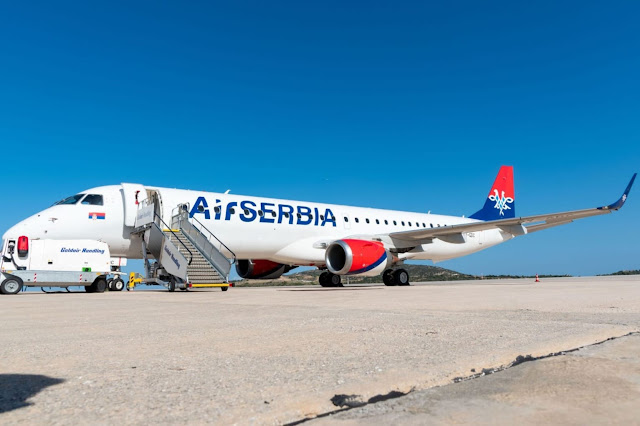 Aeronautique commerciale Air Serbie sen tient aux jets Embraer mais