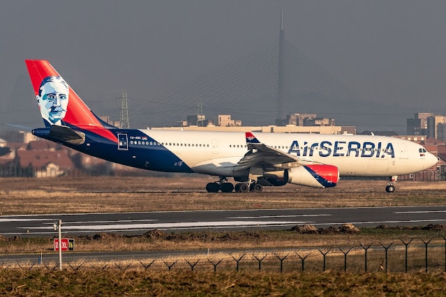 Avion de ligne Air Serbie envisage Seoul et ajoute de